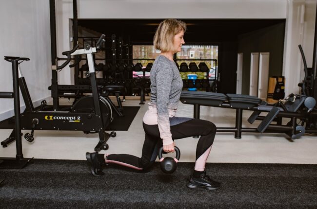 Krachttraining voor vrouwen in de overgang